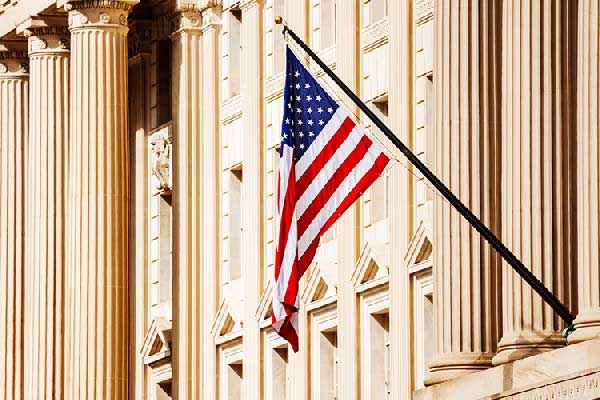 商务部部长王文涛：“十四五”时期我国消费市场规模按购买力平价换算世界第一